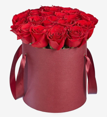 Kutija s crvenim ružama